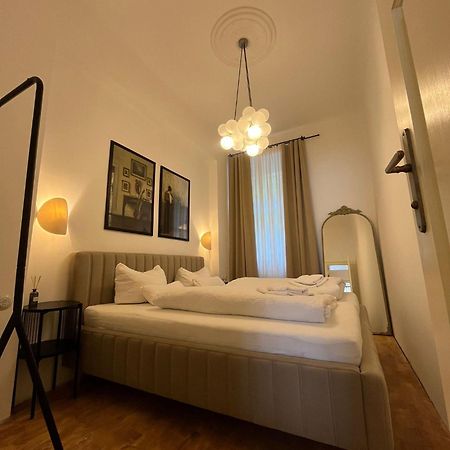 Apartma Aida 1908 Karlovy Vary Ngoại thất bức ảnh