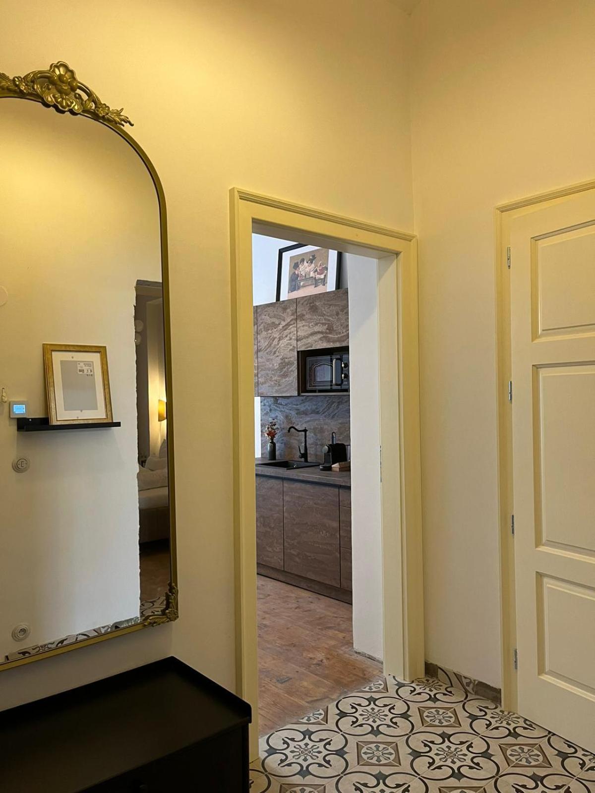 Apartma Aida 1908 Karlovy Vary Ngoại thất bức ảnh