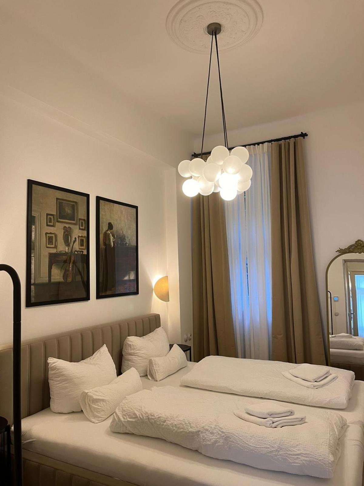 Apartma Aida 1908 Karlovy Vary Ngoại thất bức ảnh
