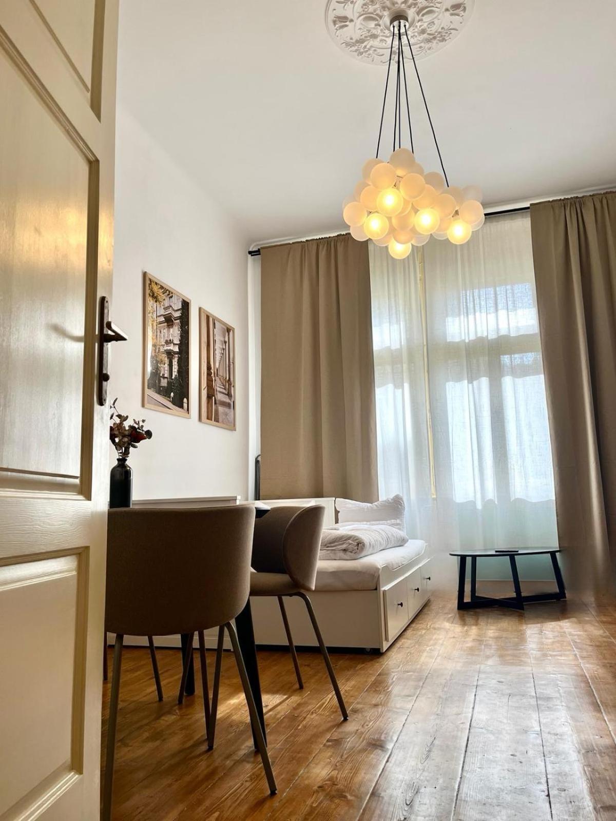 Apartma Aida 1908 Karlovy Vary Ngoại thất bức ảnh